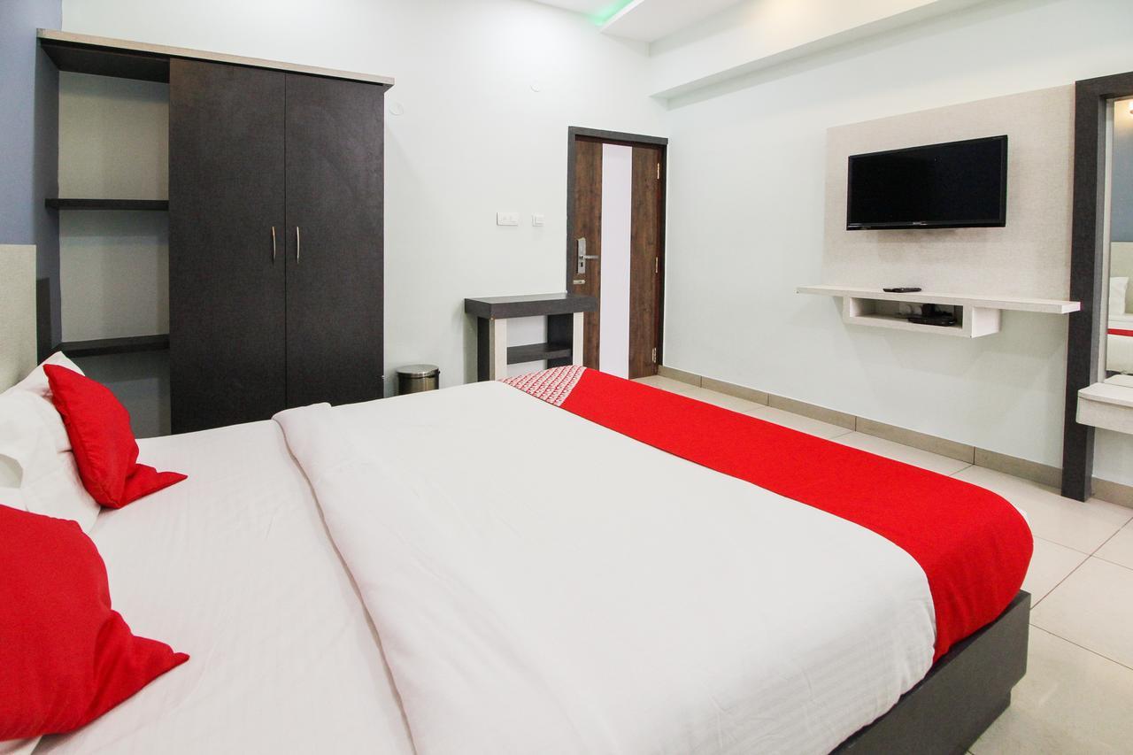 Oyo 15136 Nisarga Lodge Chikmagalur Bagian luar foto