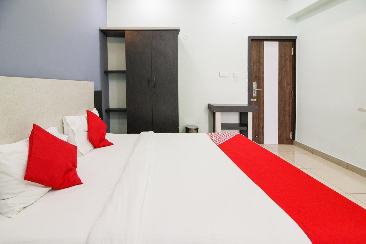 Oyo 15136 Nisarga Lodge Chikmagalur Bagian luar foto